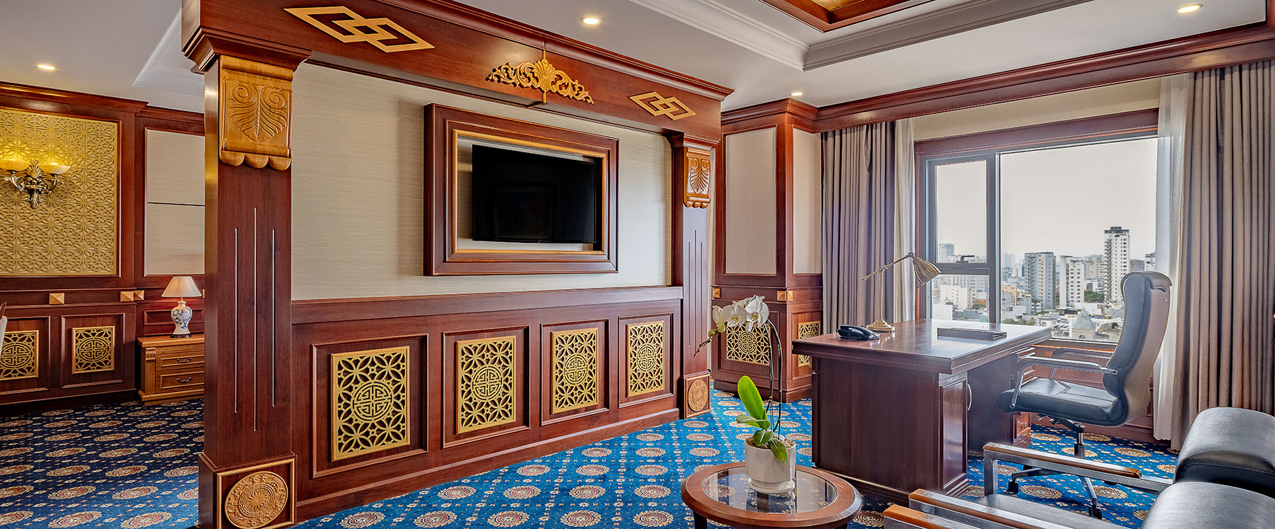 Ocean President Suite interior